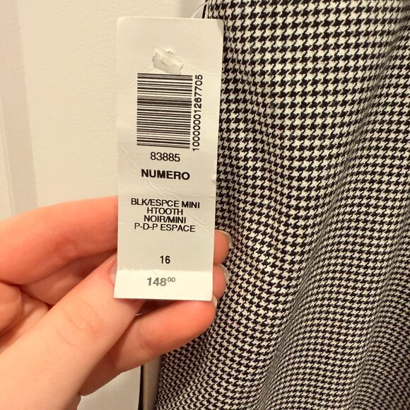 Aritzia Babaton | Numero Mid Rise Skinny Pants | Black/White | Size 16 - Picture 4 of 8